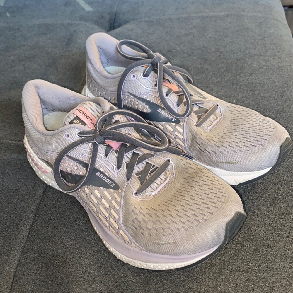 Brooks Adrenaline 21